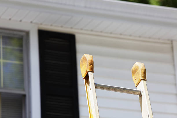 How To Choose The Right Materials for Your Siding Installation in 'Brandywine Bay, NC